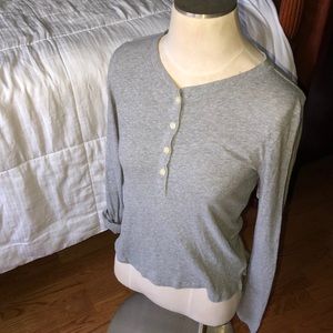 ♦️SOLD Gap Women’s Long Sleeve Textured Henley